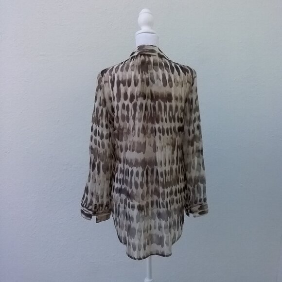 CHICO'S Womens Blouse Size 0 Small Beige Brown Long Sleeve Lightweight Sheer - Picture 5 of 6